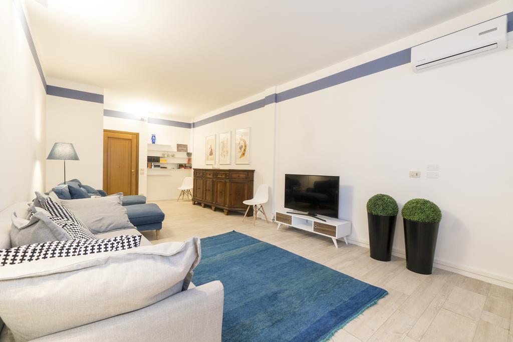 Dante Suite Private Parking Bolonia Exterior foto